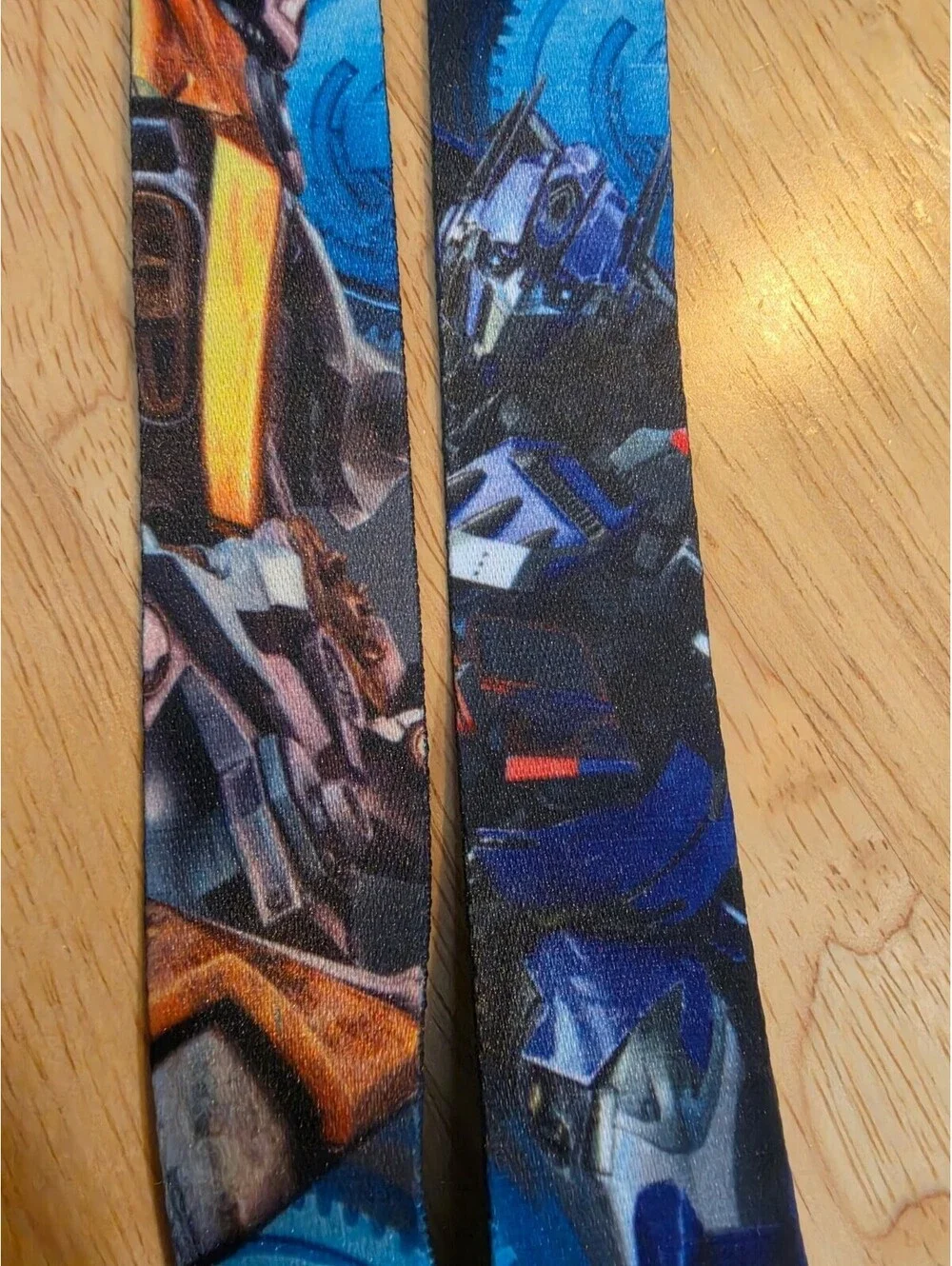 Universal Studios Transformers Clip Lanyard With Clear Plastic Pouch